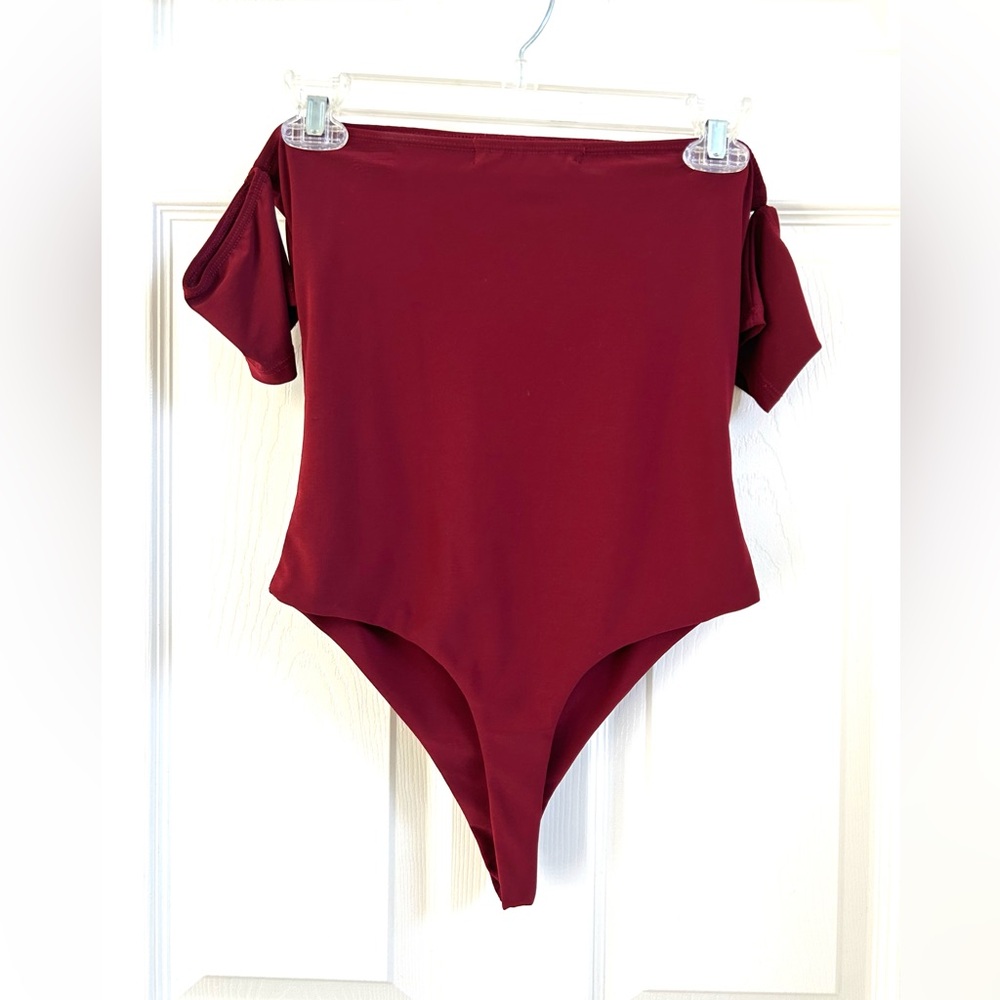 OOTDFash
Bodysuit Shirt - Burgundy